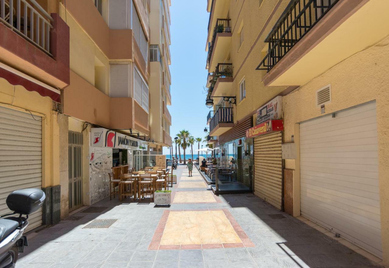 Malagasuite Fuengirola Pier Exteriör bild