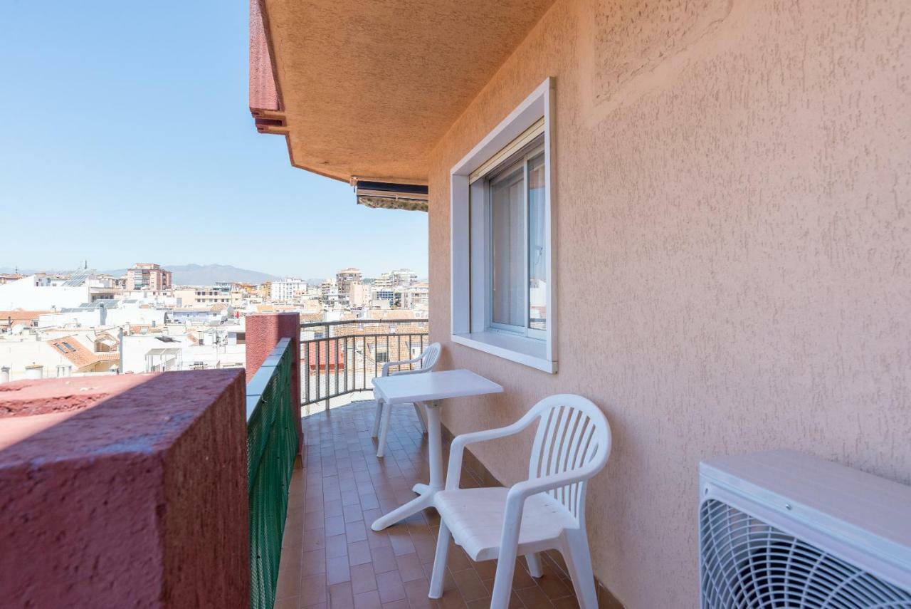 Malagasuite Fuengirola Pier Exteriör bild